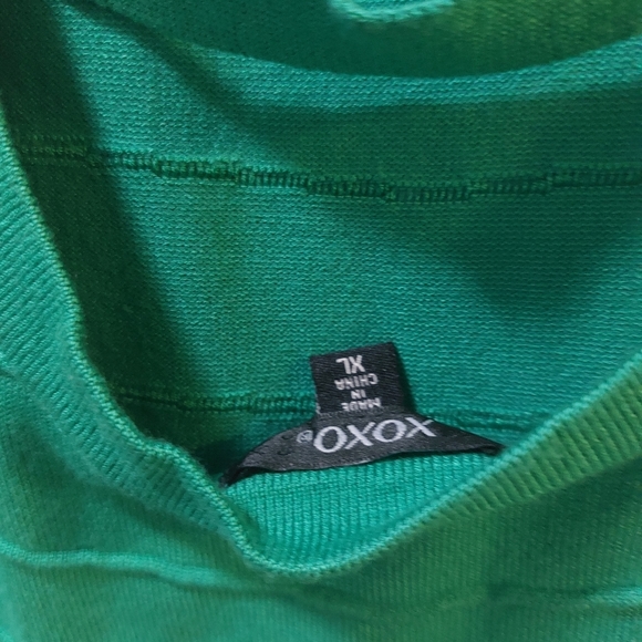 Xoxo Woman Green Dress with Gold Zipper. Extra Large - Picture 12 of 16